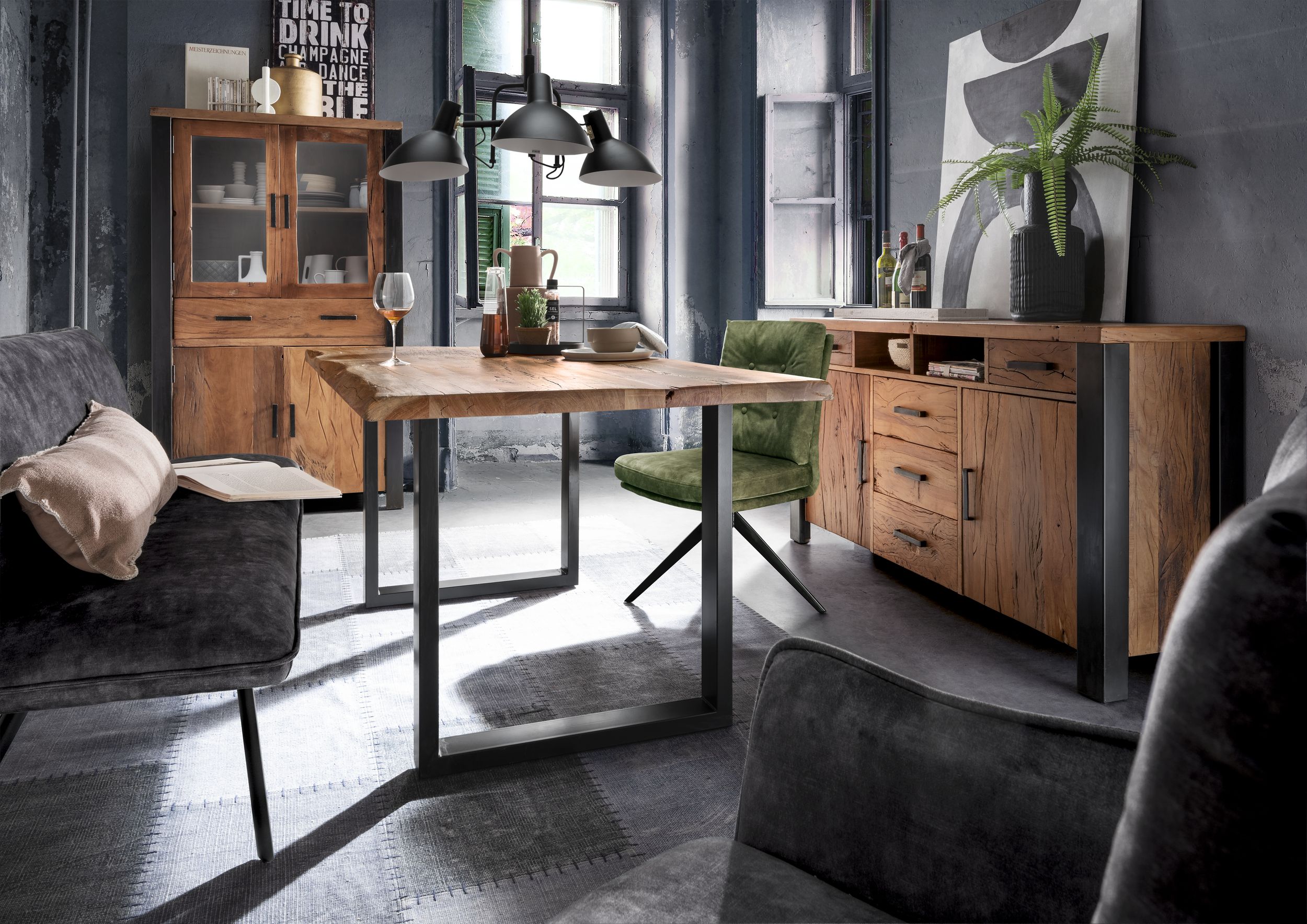 Vitrine CORINNA []
