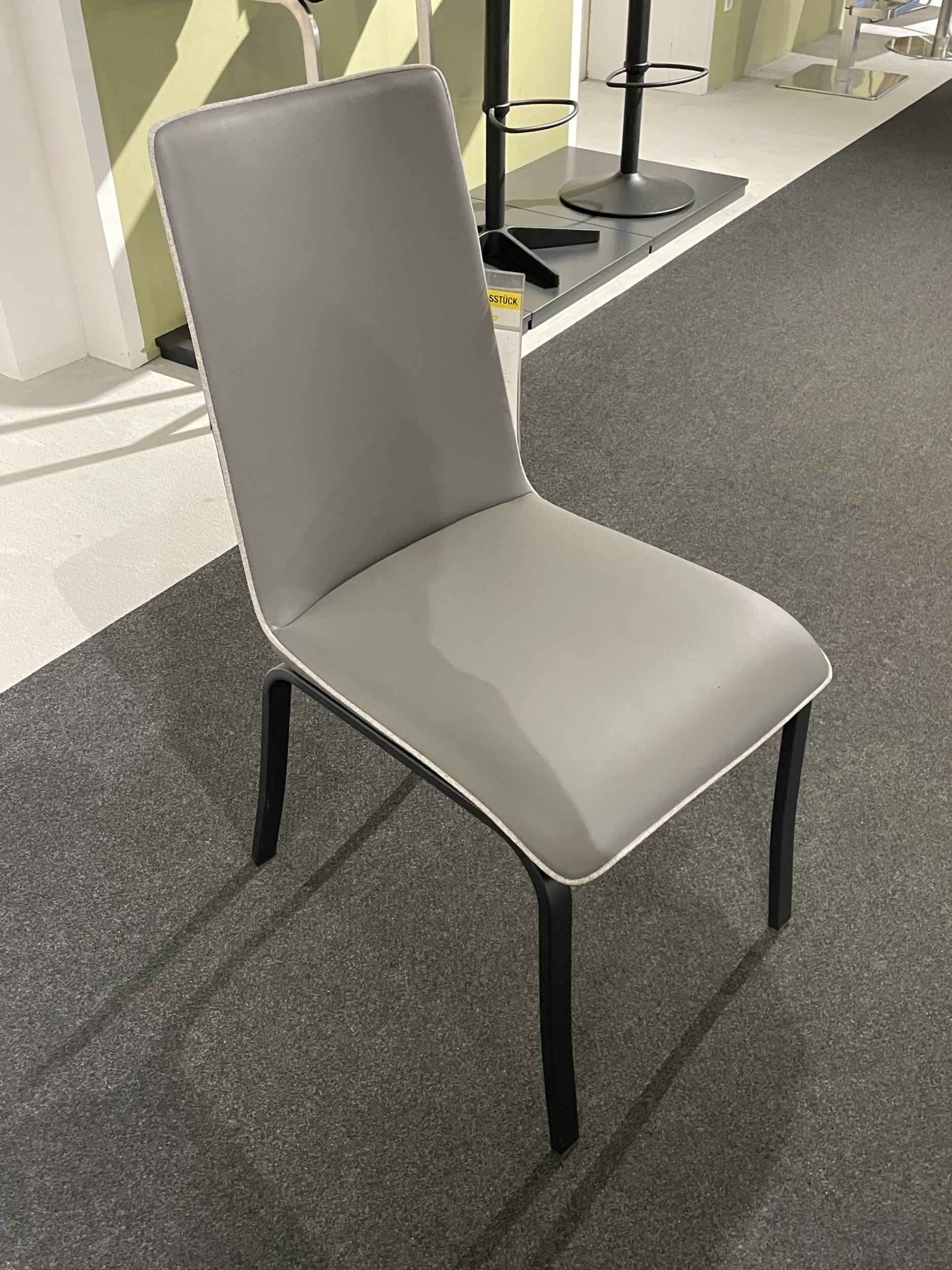 Stuhl 7050900161