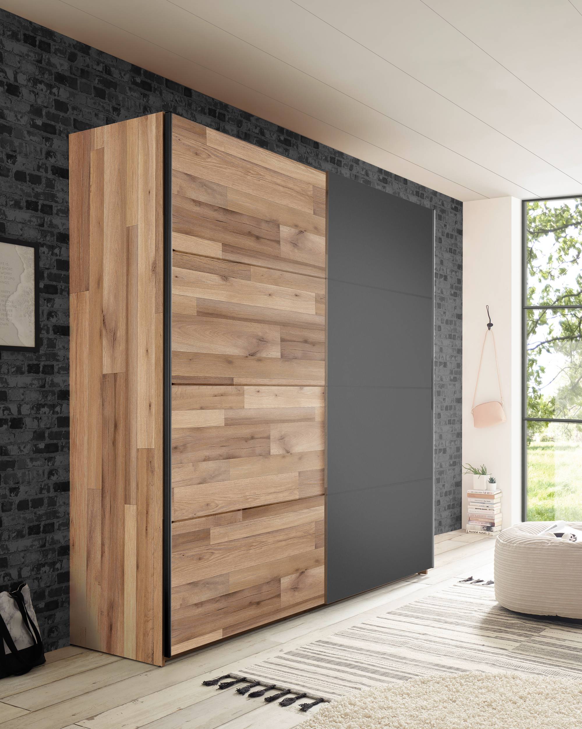 Schwebetürenschrank 2-trg. 8092300095