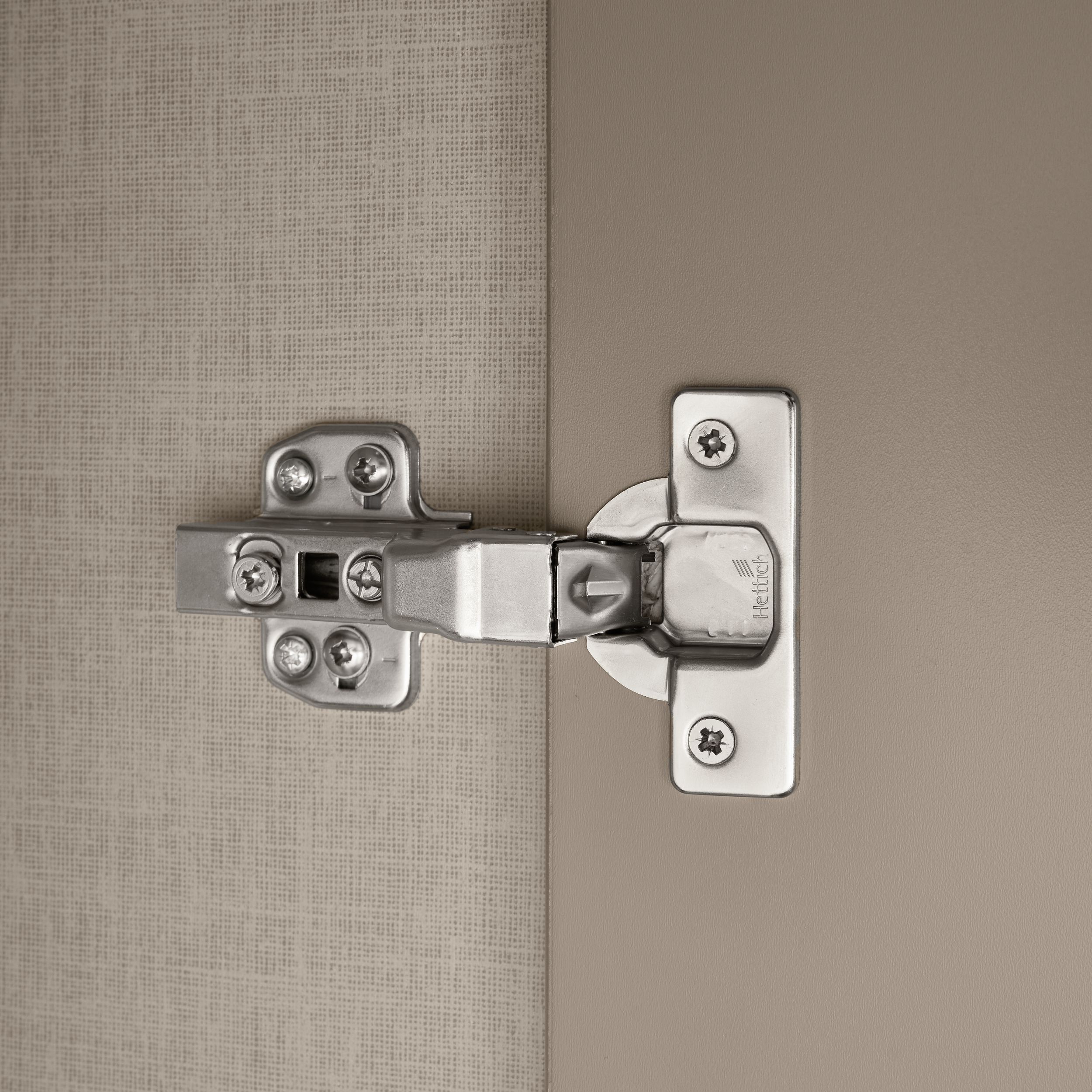 Drehtürenschrank 6-trg. 8115500001