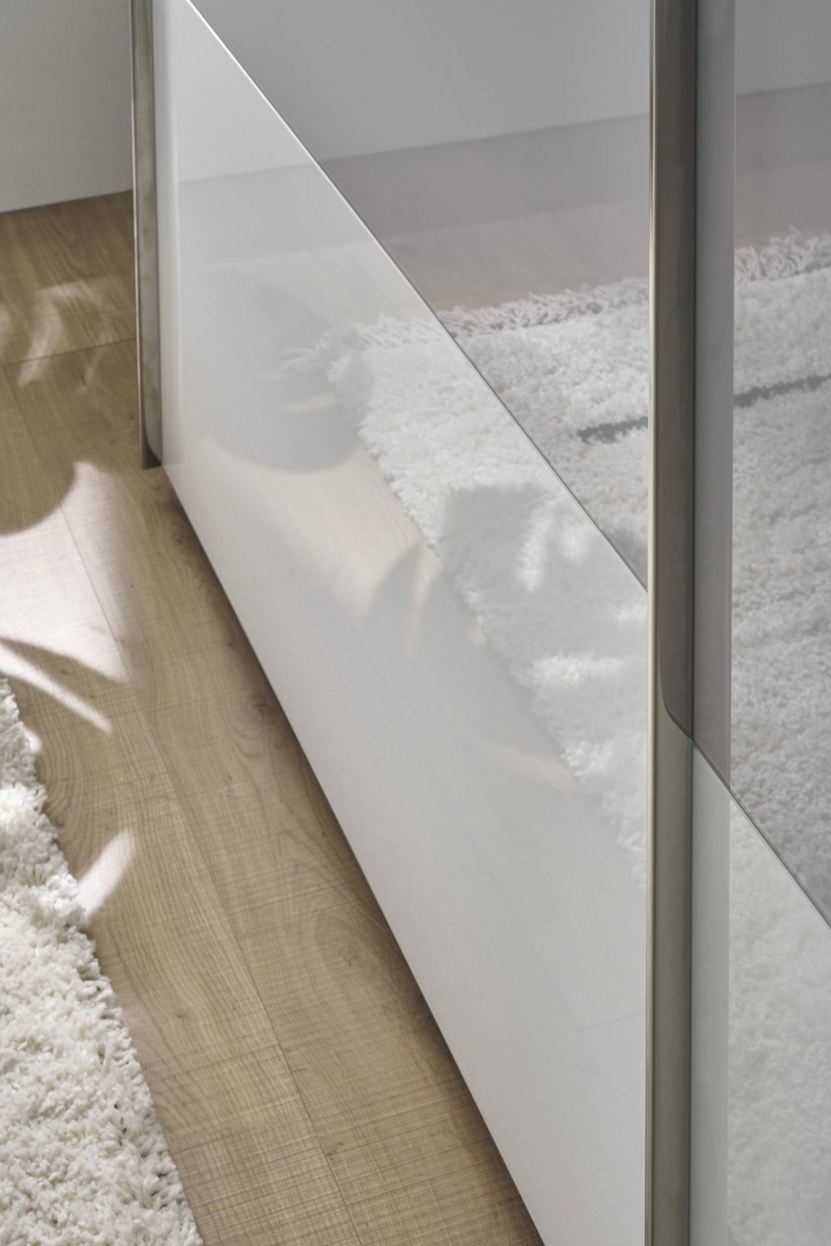 Schwebetürenschrank 8111300002