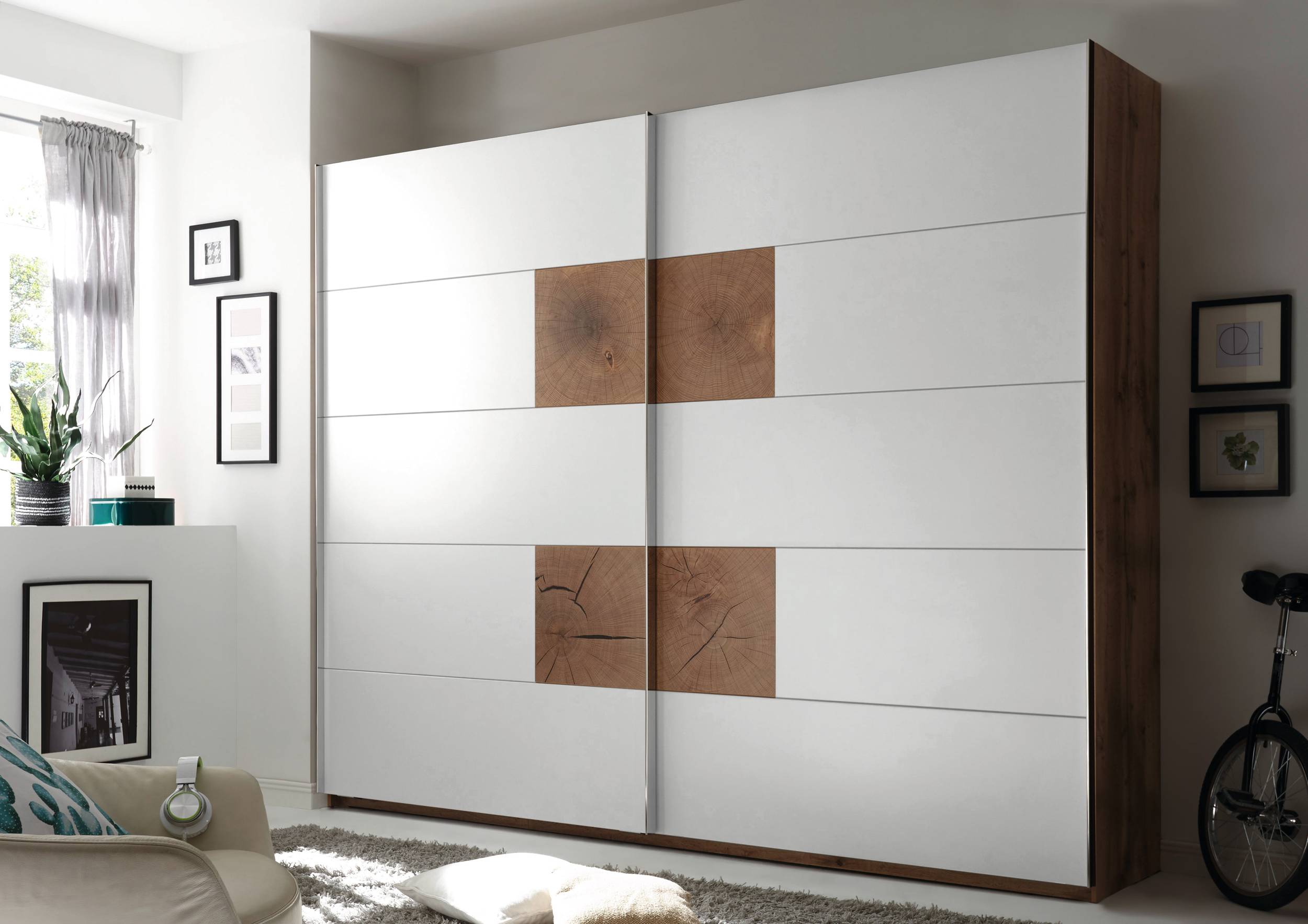 Schwebetürenschrank 2-trg. 8092300108