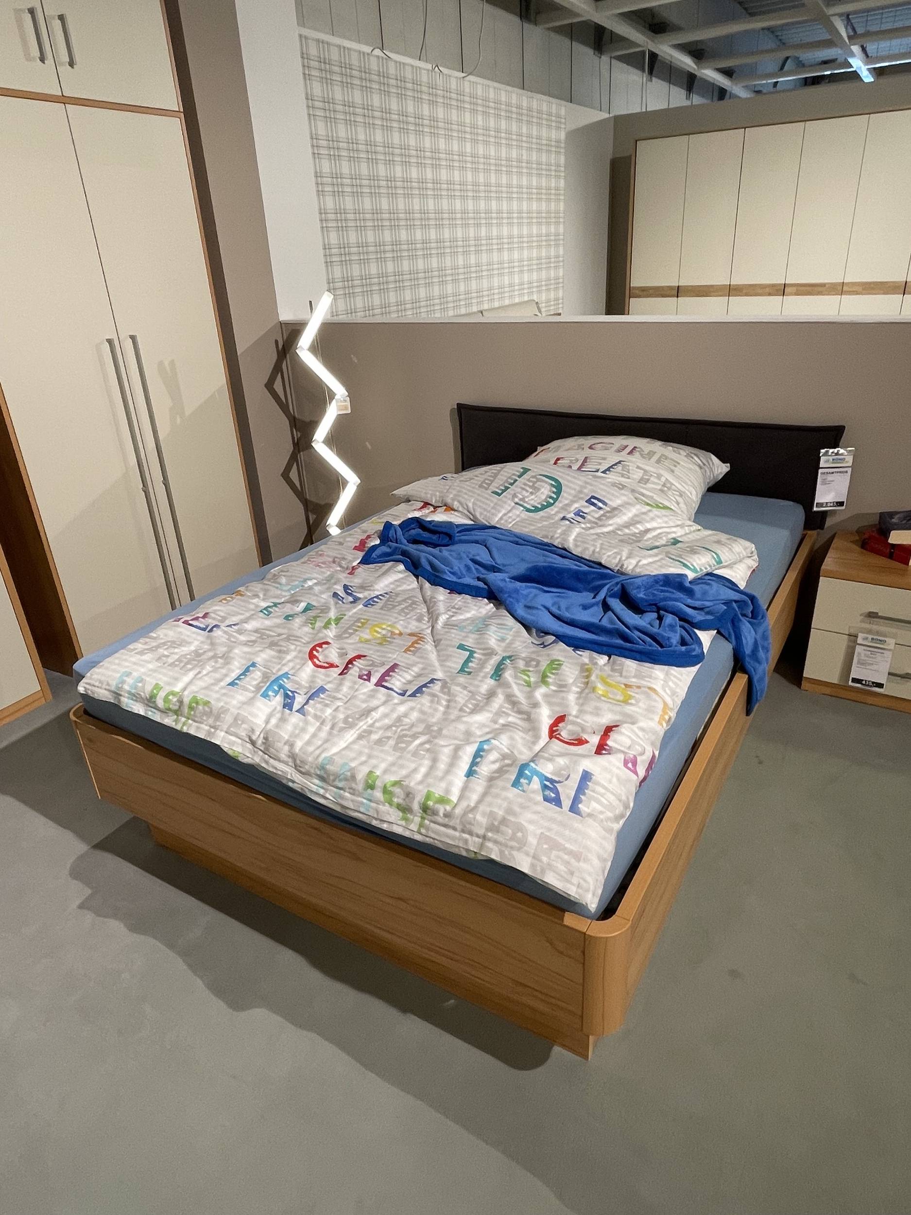 Einzelbett 8113600011