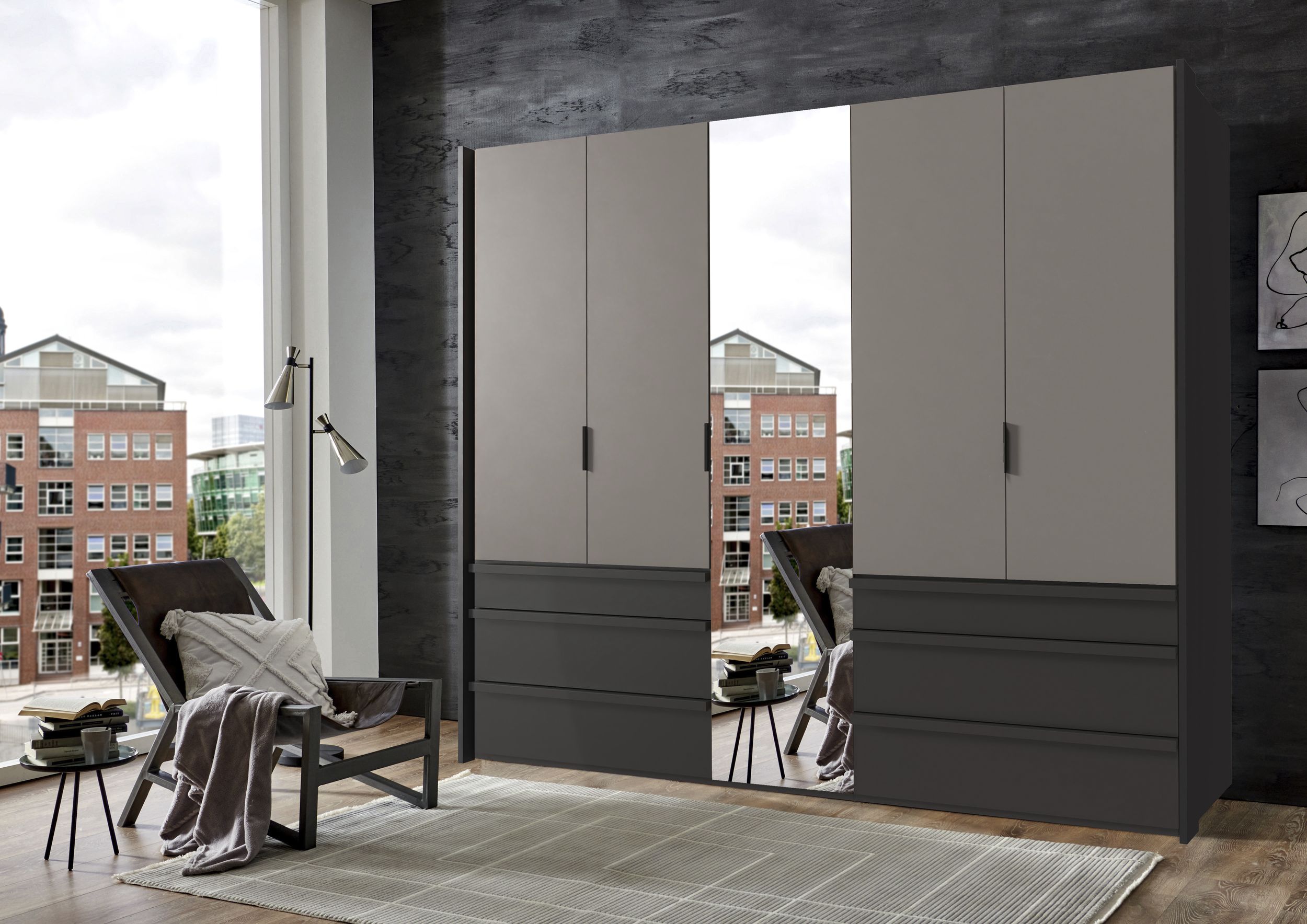 Drehtürenschrank 5-trg. 8114700003
