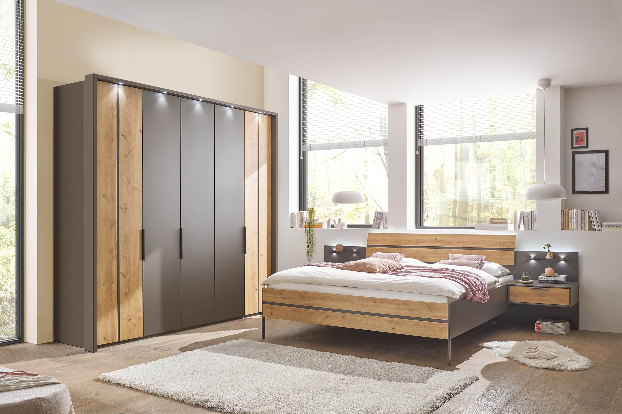 Drehtürenschrank 7055800389